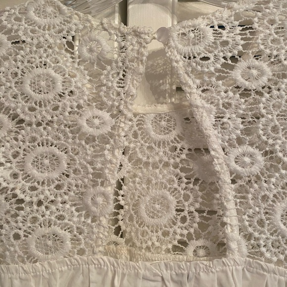 Chicwish white crochet detail top size M - Picture 6 of 6